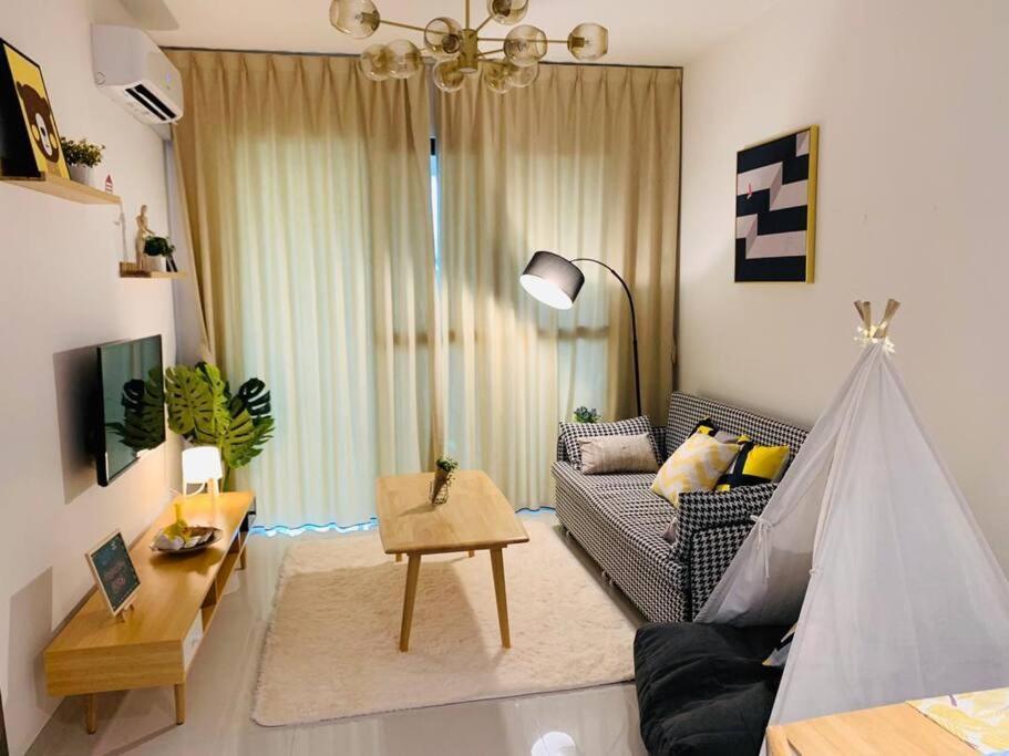 森林城市 6999 Homestay【小温馨】@ 免税岛 Legoland Jb Sg Apartment *